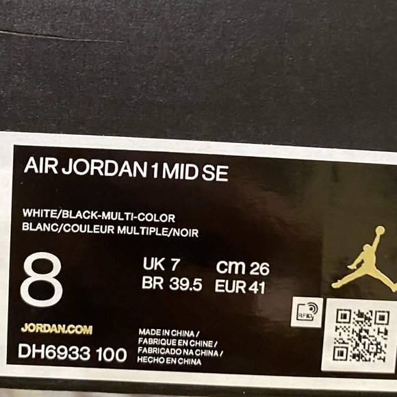 Air Jordan mid SE black and iridescent white. Men's size 8. Brand new, perfect - Picture 7 of 13